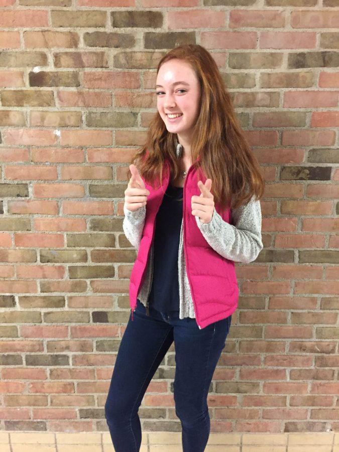 Lizzy Peterson (‘18)
Future College Applicant 

Thoughts: “I’m already anxious and it’s like less than a year away. Everyone says that it’s such a bad time.”
