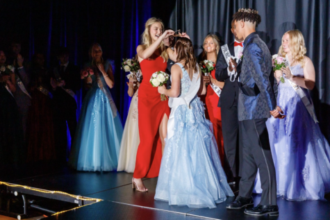 Coronation of Prom King and Queen
Credit: Alan Herzberg