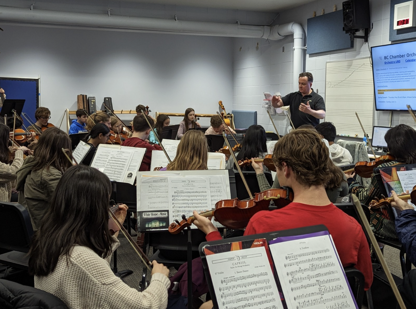 Platt conducting the orchestra
Credit: Aramis Zaiser (24)