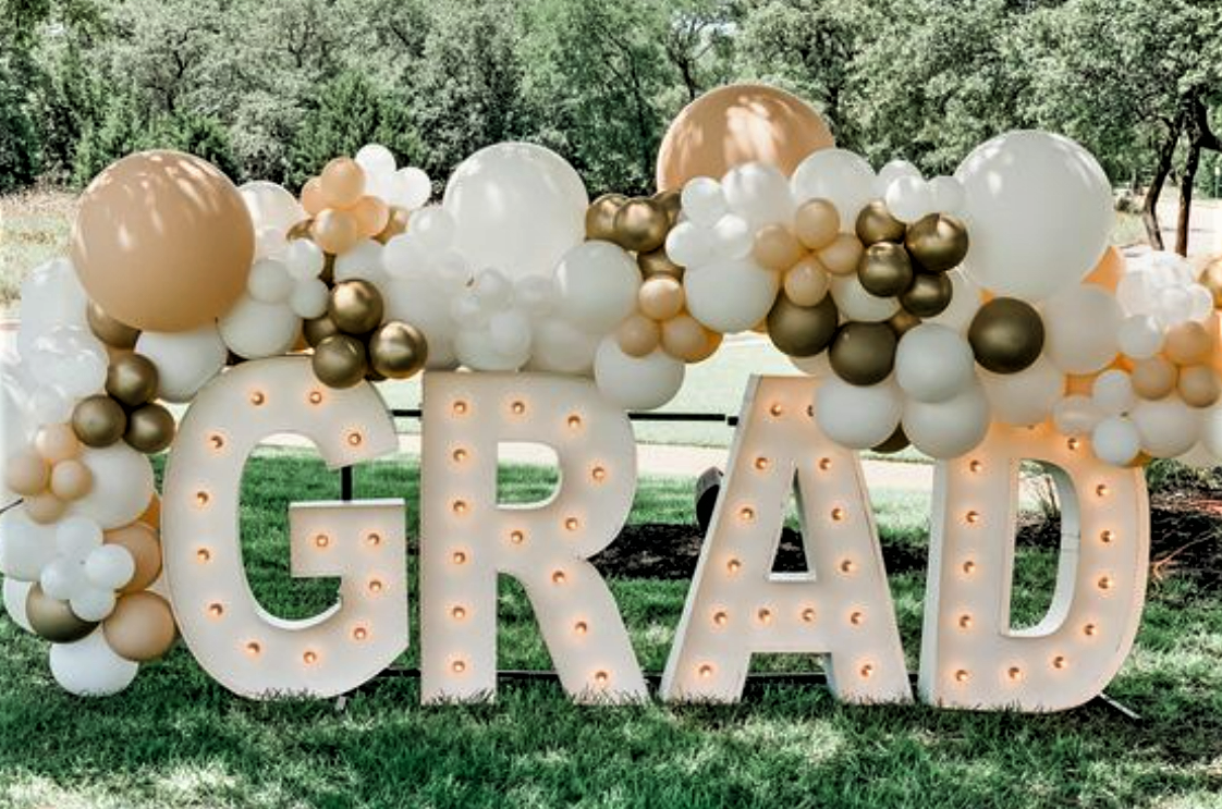How to Plan the Perfect Grad Party